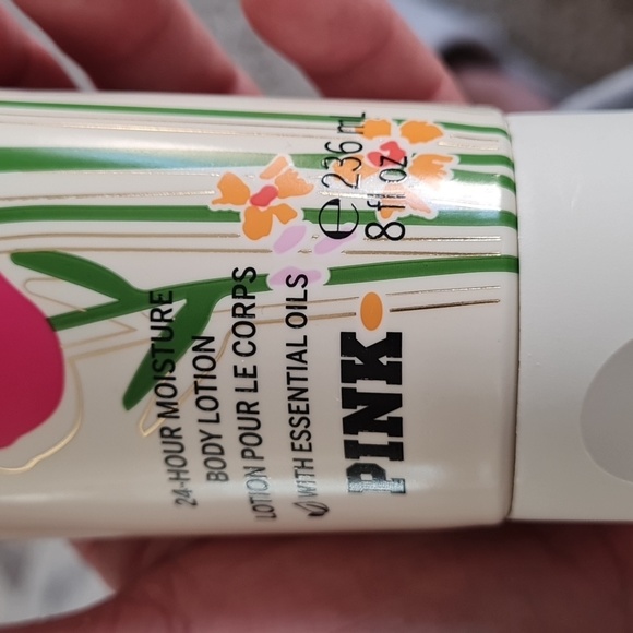 PINK BERRY LOTION - Picture 5 of 7
